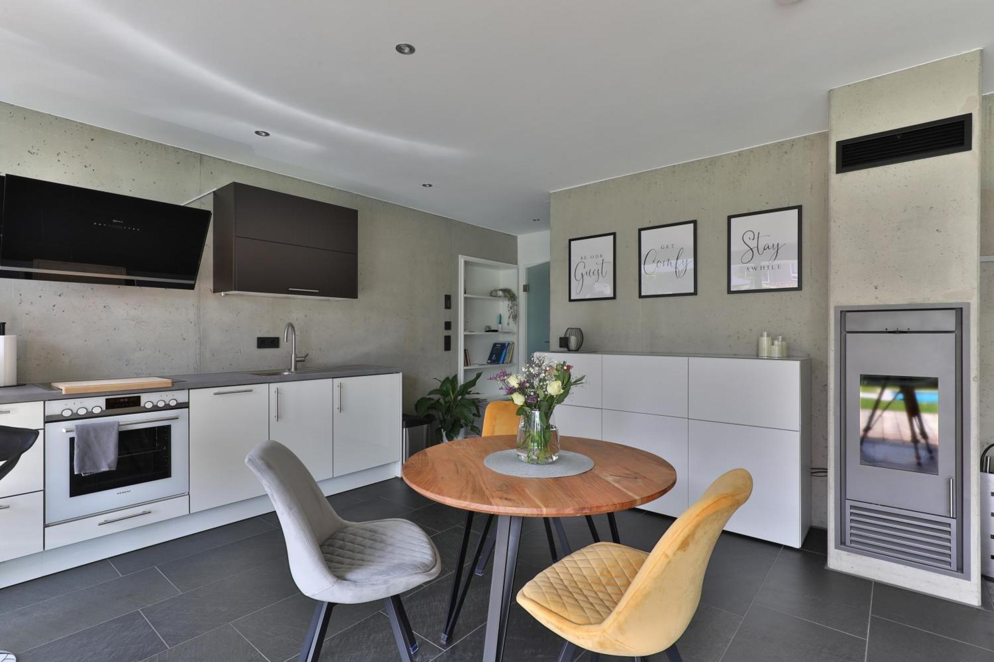 Modernes Studio-Apartment Gersthofen Extérieur photo