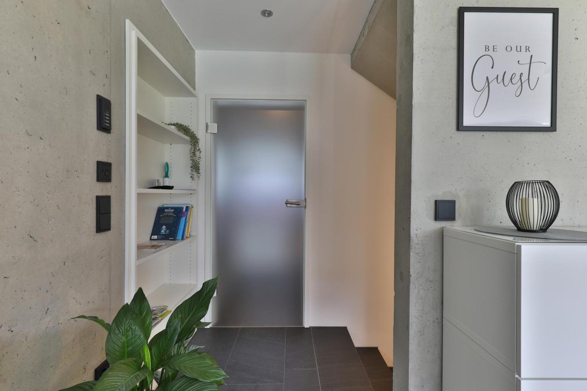 Modernes Studio-Apartment Gersthofen Extérieur photo