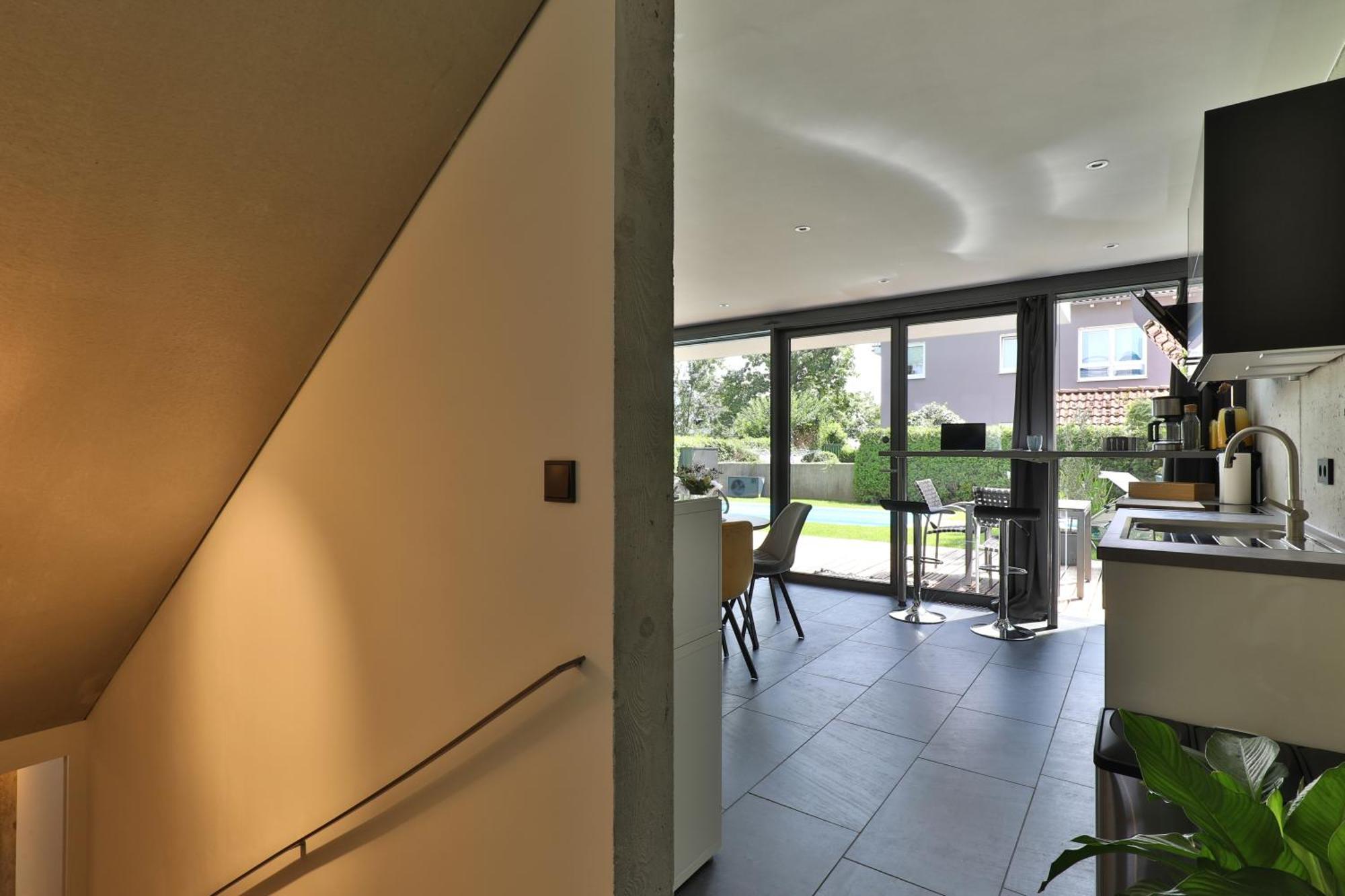 Modernes Studio-Apartment Gersthofen Extérieur photo