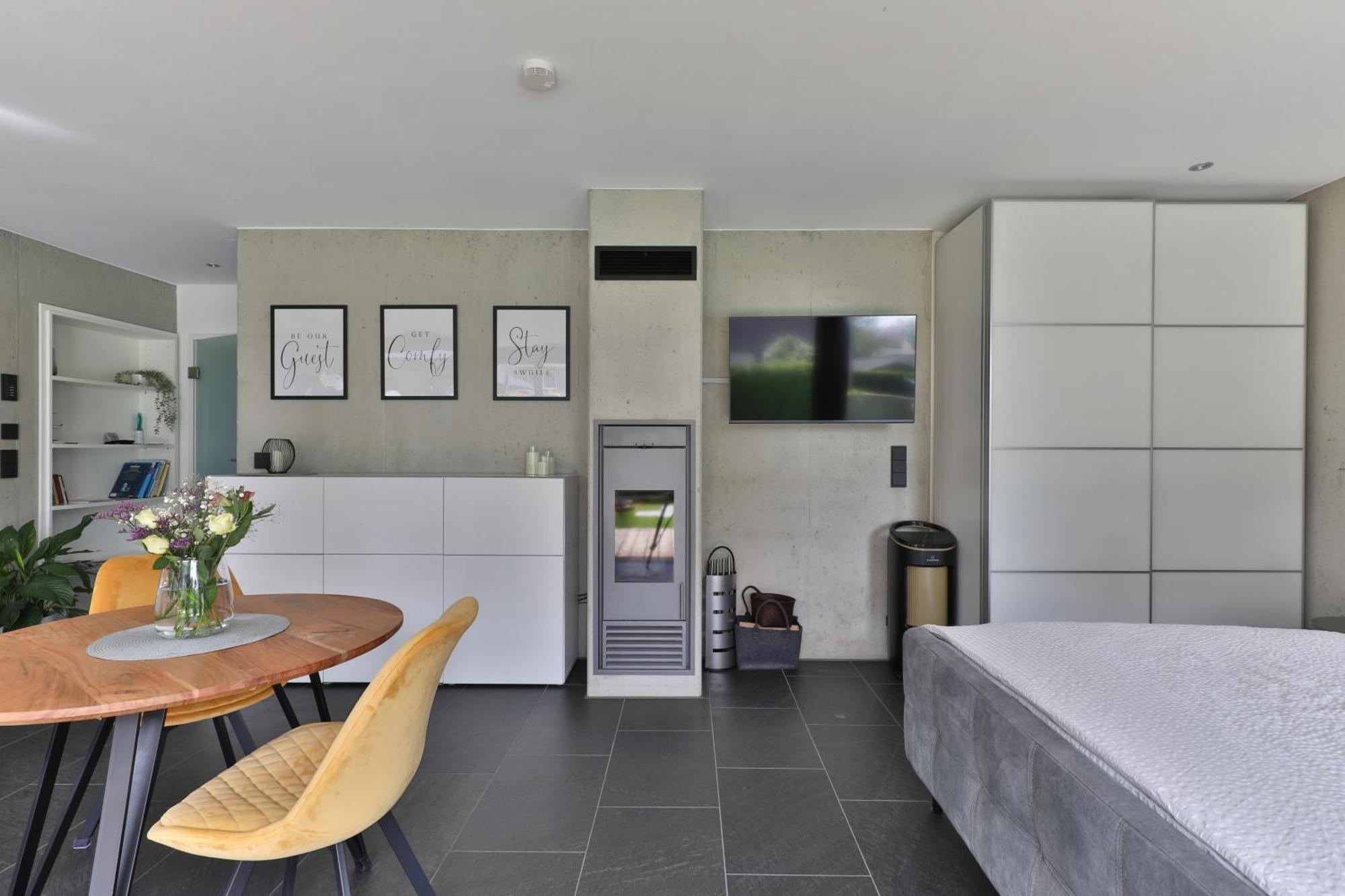Modernes Studio-Apartment Gersthofen Extérieur photo